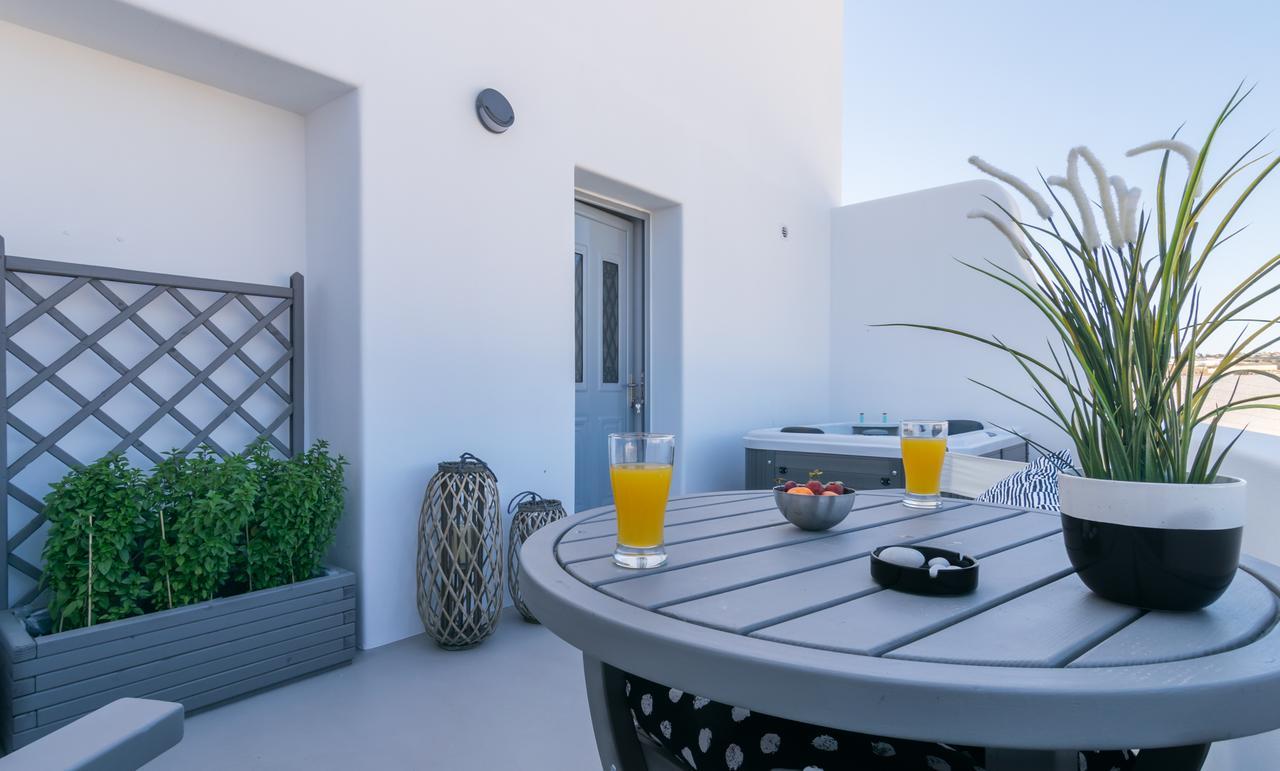 Uncle'S Luxury Jacuzzi Apartment Adamantas Exterior photo