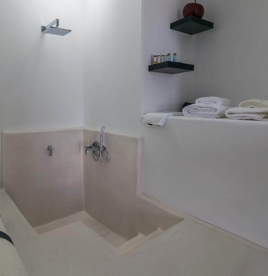 Uncle'S Luxury Jacuzzi Apartment Adamantas Exterior photo