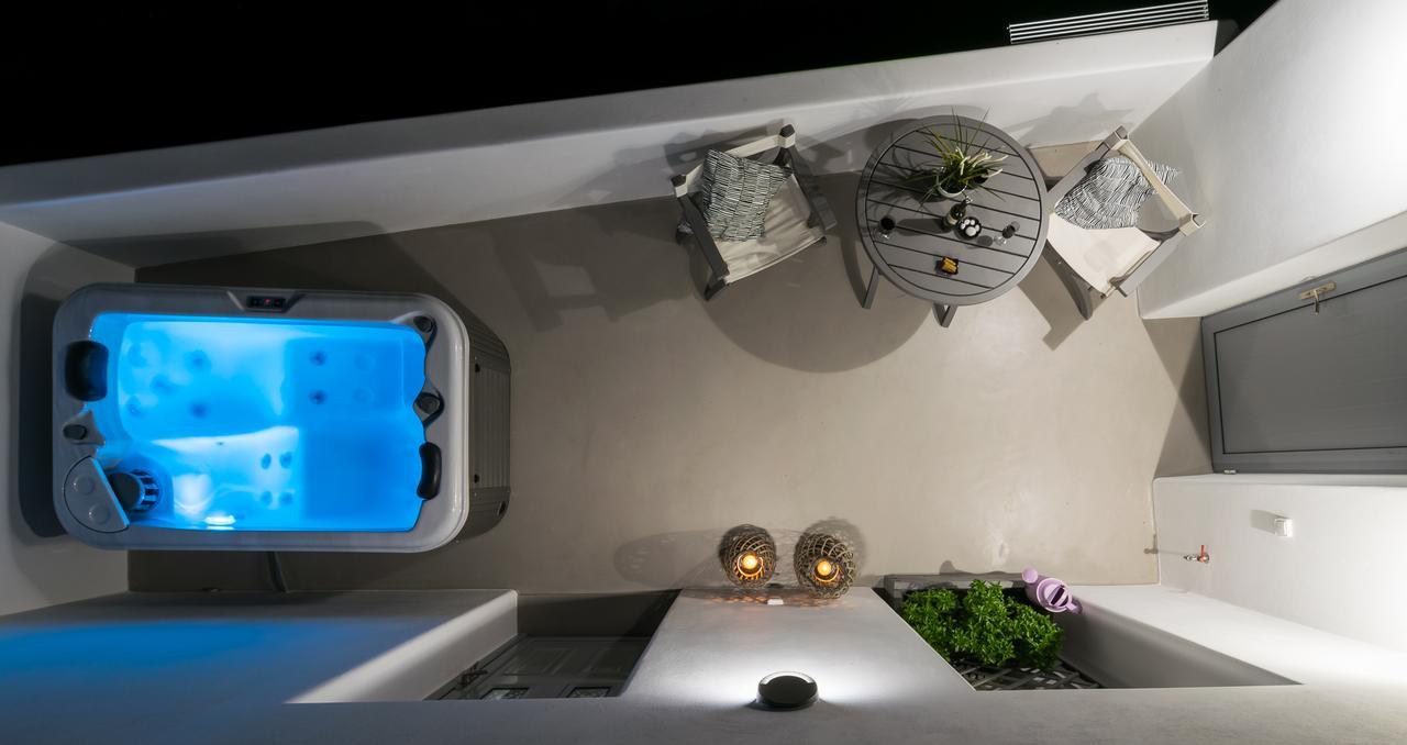 Uncle'S Luxury Jacuzzi Apartment Adamantas Exterior photo